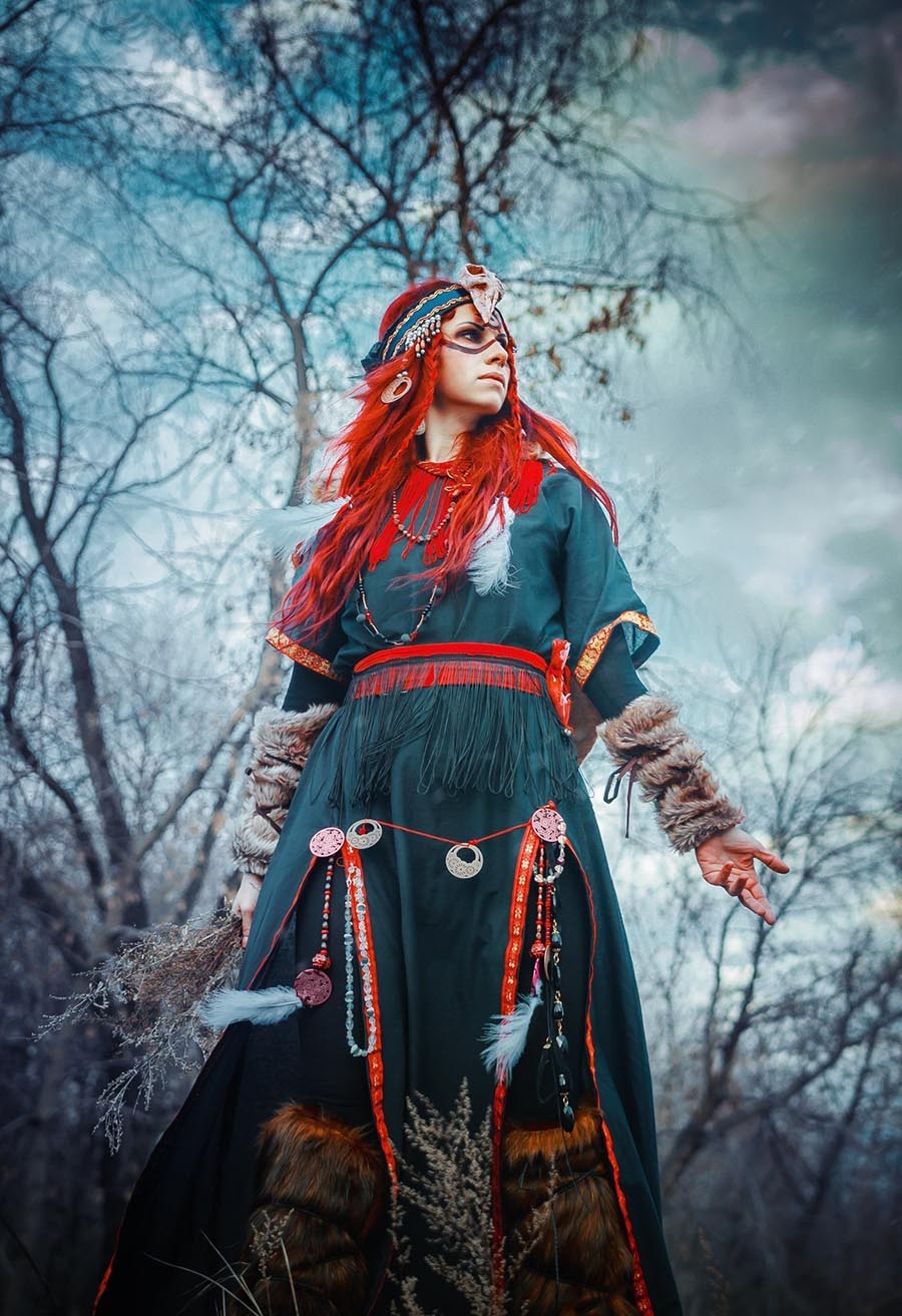 Take a pause and enjoy Girls in Slavic costumes — streaming from Kuala Lumpur