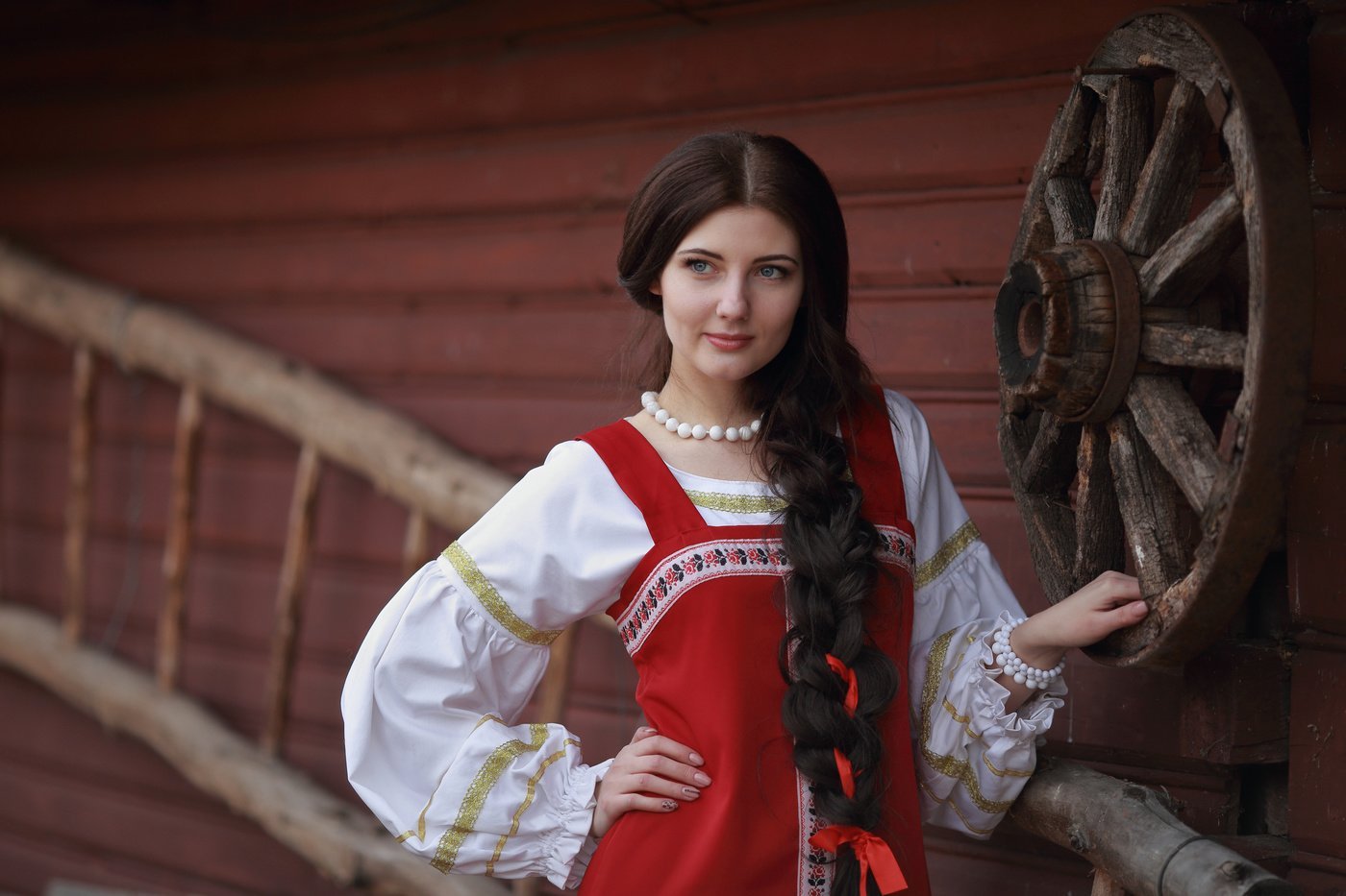 Girls in Slavic costumes’s look of the day — catch her live in Kuala Lumpur