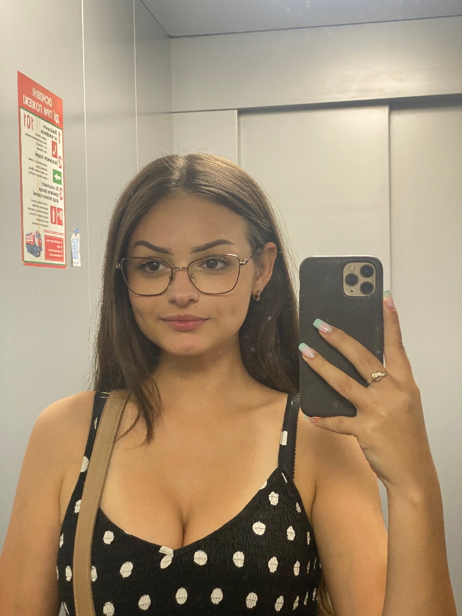 Sexy model Stacy in Kuala Lumpur